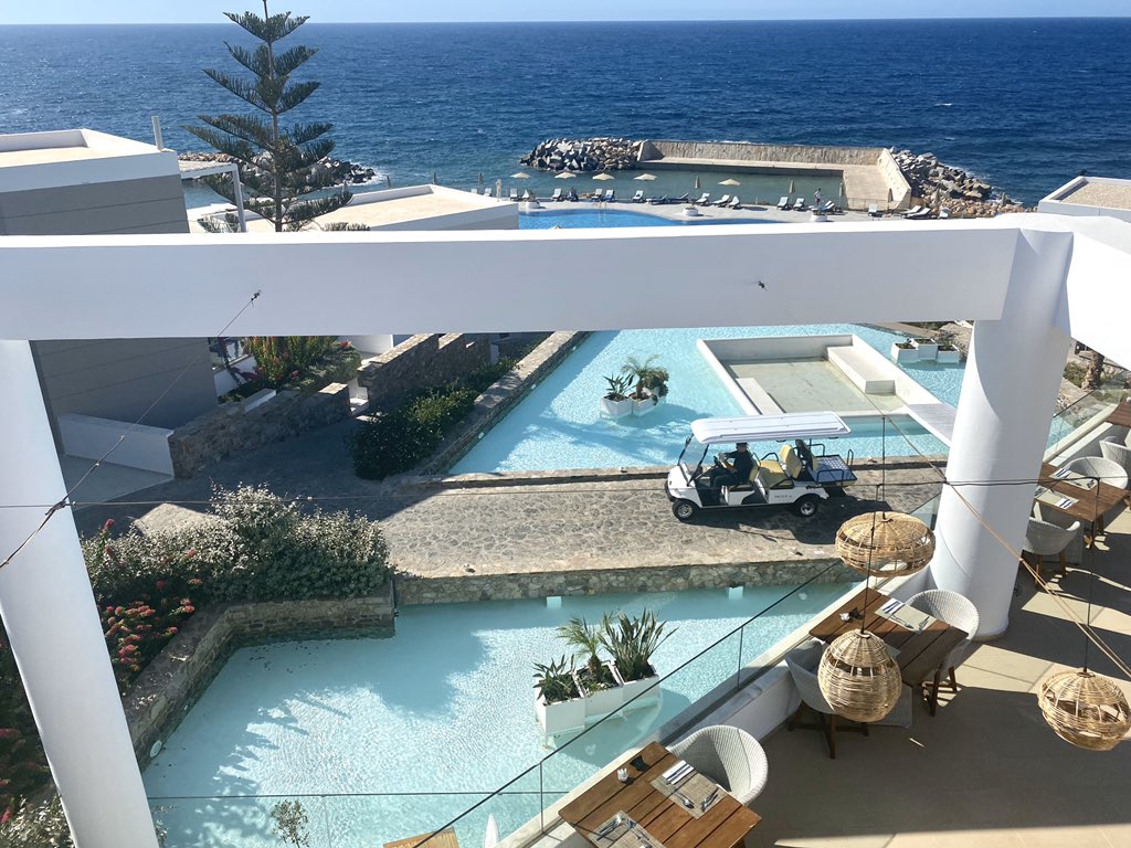 RoyalBlueResort's tweet photo. Take time to relax &amp; enjoy the sea breeze and the amazing panoramic view from the Elixir Lobby Bar! #theroyalblue #royalblueresort #troulisroyalcollection #engagingcretansouls #luxuryholidays #luxuryresort #panoramicview
#Greece #Crete #summer #visitgreece #travel https://t.co/VuuAhtwgX8