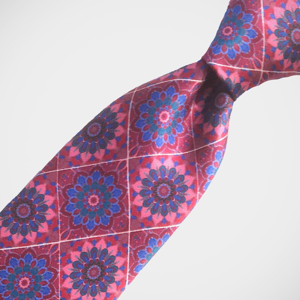 hhalpernesq's tweet photo. Get back to work in STYLE! 👔

All of our beautiful ties are 30% off! #hhalpernesq #ties #summersale #backtowork #wfh #mensfashion #toronto #torontomenswear #mensties #shopsmallbusiness #supportsmallbusiness #shoplocal https://t.co/0uxl9yMGcz