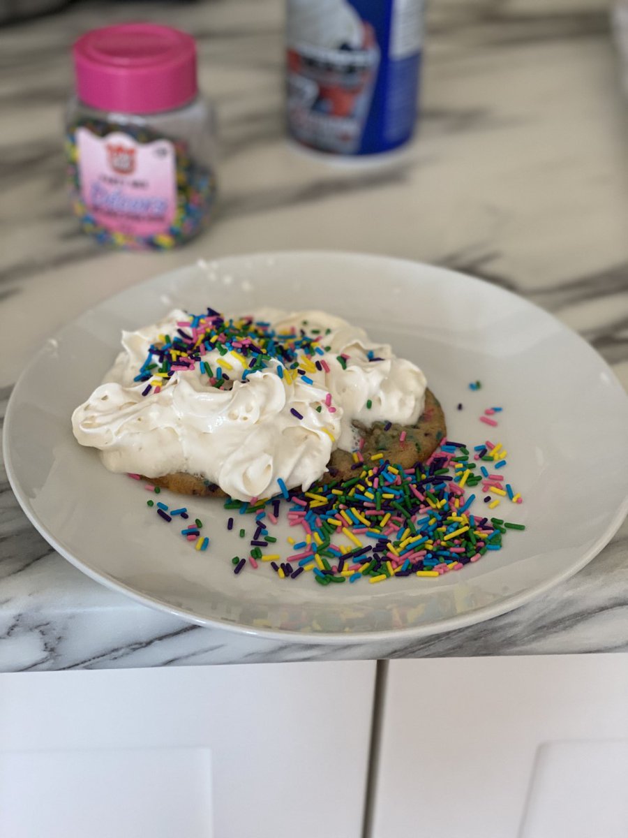 Introducing Katie and JJ! 😊🧁

Katie and JJ were matched virtually due to COVID &amp; finally were able to meet in-person. They spent their time together baking cookies, making milkshakes &amp; swimming in the lake 🏊‍♀️

Thanks for sharing, Katie &amp; JJ 🥰

#BBBS #BigSister #BiggerTogether