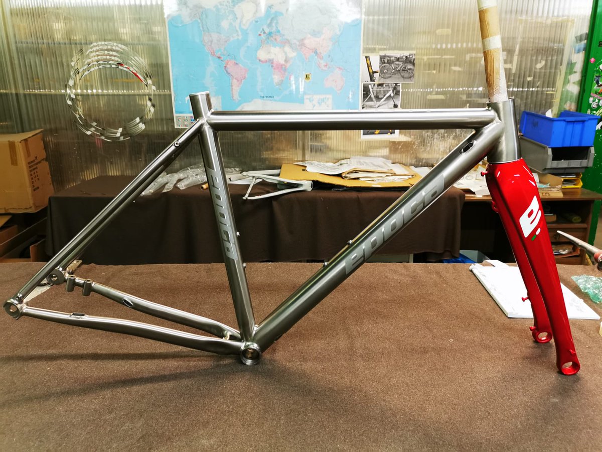Epoca Bikes tweet media