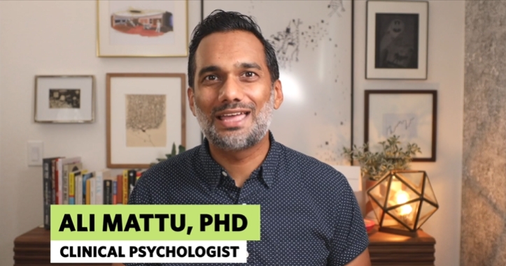 Today’s first guest is cognitive behavioral psychologist  @AliMattu, who will share lessons that he has learned about leadership during the uncertainty of the  #COVID19 pandemic.  #APA2020