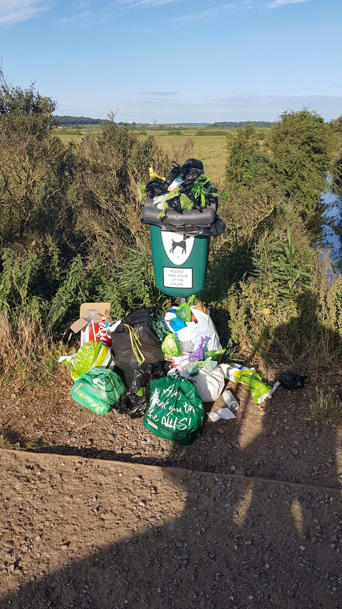 Don't waste this landscape... 🚯

Please leave it exactly as you found it and take your litter home.

Help us spread the word by retweeting. Thank you.