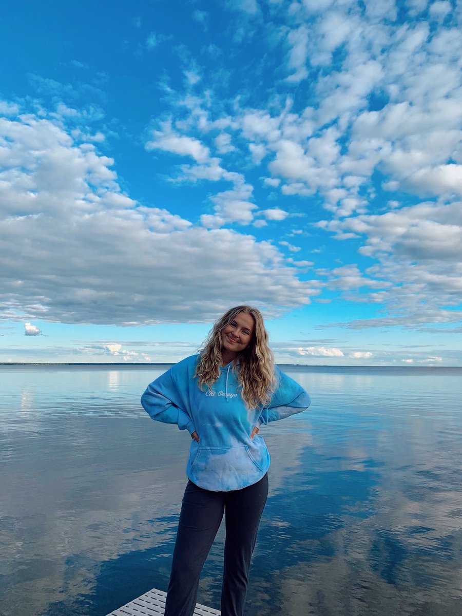 ONE DAY until we meet all of the PNMs and show them what Chi Omega is all about!!💙🤍 #whychio #isupr20