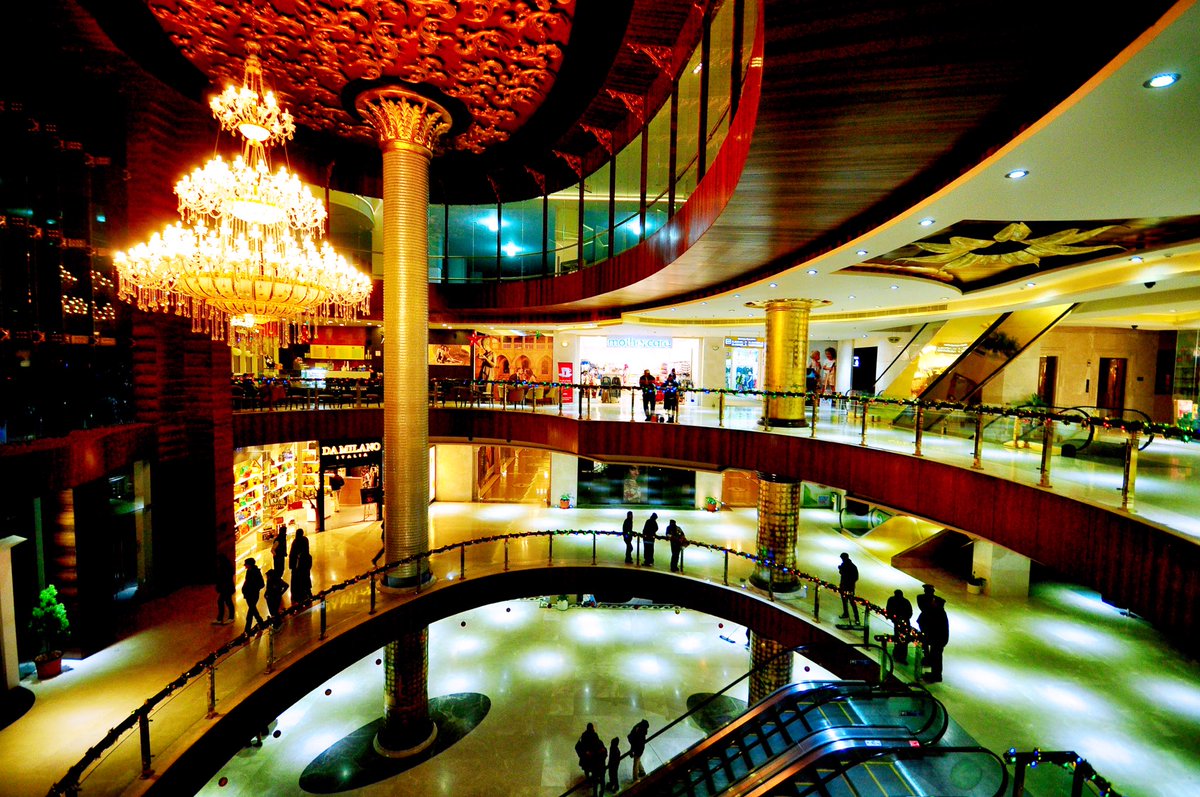 Magnificent interiors and a luxurious shopping experience.!! 
Visit World Trade Park and Have a day full of indulgence.
Mission Covid safe WTP
#wtp #jaipur #worldtradepark #worldtradeparkofficial #wecareforyou #assafeasyourhome #offers #sale #customersafety #covidsafety #shopping