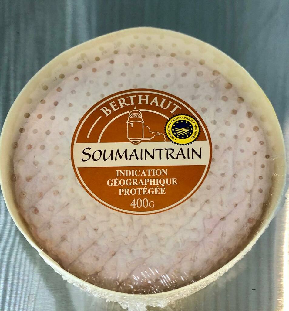EpicurusGourmet's tweet photo. ❤️ Soumaintrain! 🇫🇷 #berthaut #soumaintrain #fromage #frenchcheese #france #burgundy #washedrind #cheese #bourgogne #bourgognefranchecomte #burgundycheese #fromagerieberthaut #stinkycheese #delicious #welovecheese #epicurusgourmet #instock #exploreourwar… https://t.co/XNl1kFVsVM https://t.co/KKPIBGGGXW