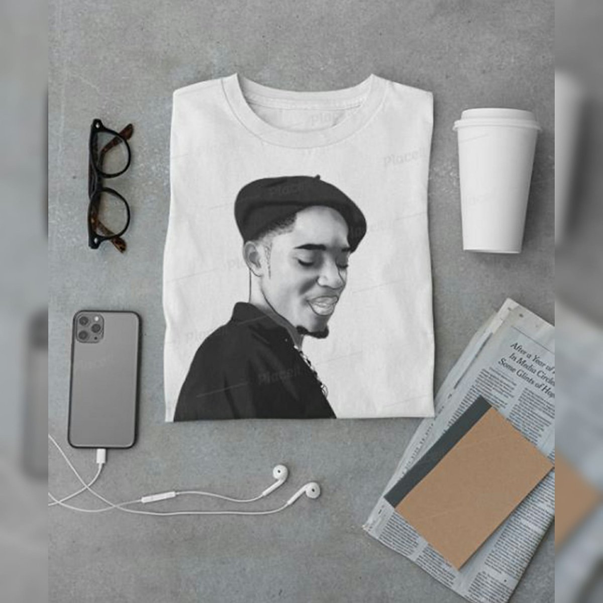 RickoR920's tweet photo. Happy chills???
Get your own illustrations on Tees or order for this 👇👇 at an affordable price and it's discounted too😍
Eeeeh before I forget the other person who wants to support us is on your TL so a RETWEET is kawa🤗😎
#Versatilegraphics
@Johnlaban256 @MarkAhumuza https://t.co/fBR5JJ9RBR