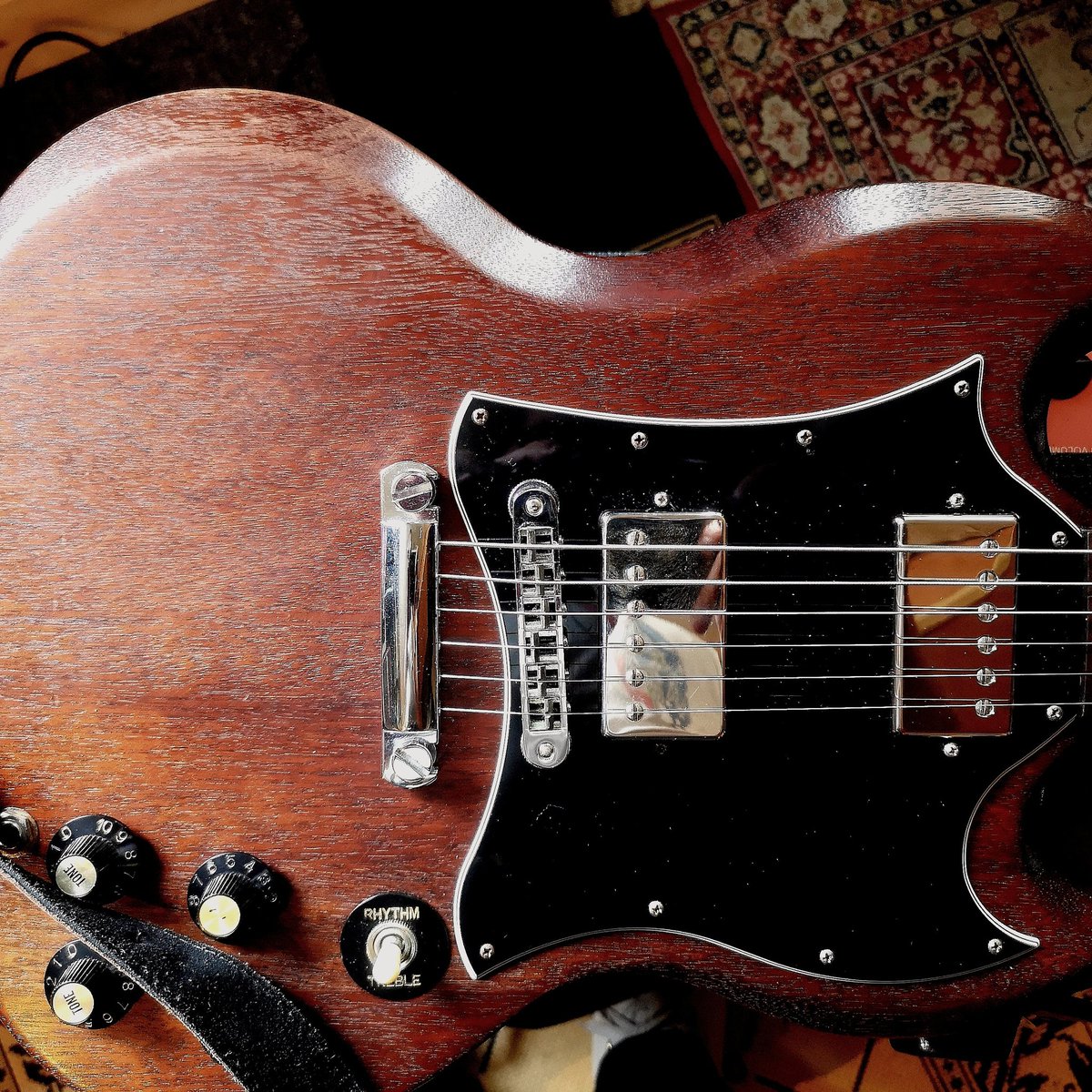 Road worn the natural way. <a href="/gibsonguitar/">Gibson</a>