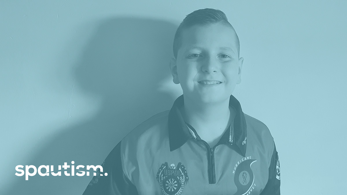 "It’s a nice little community to be a part of." 🤗

#spautism spoke with <a href="/harv180/">🎯HurricaneHarv🎯</a> and <a href="/claredaz99/">Clare</a> about autism, triple 20s, and how the Stringer family has been welcomed into the darts world.

To read: sport.li/mh5

#AutismAwareness
#AutismAcceptance