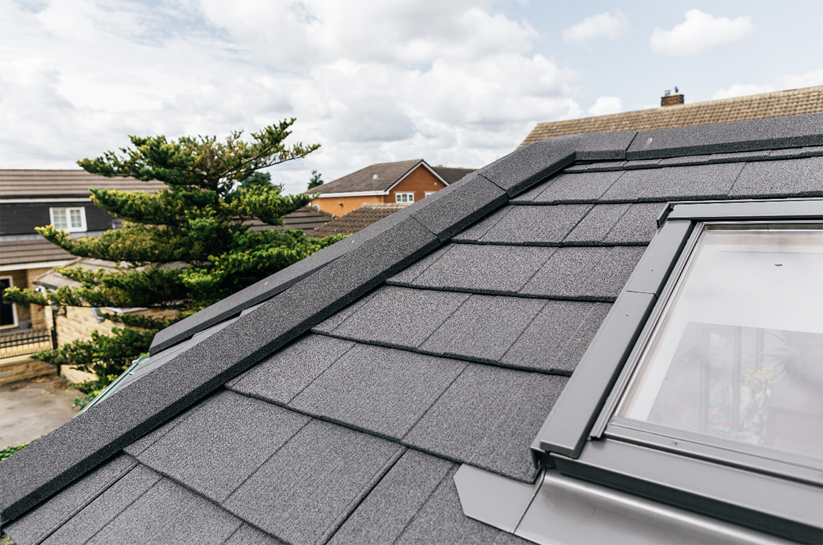 SolarframeLtd's tweet photo. Improve your customer's #conservatory without fully replacing it! 

Taking typically 2-3 days to install our #solidroof gives homeowners year round enjoyment of their space. 

https://t.co/J3DHXcaRll

Get in touch - 01709 915050

#solidroof #glazing #conservatories https://t.co/Qo0t5kdwiN