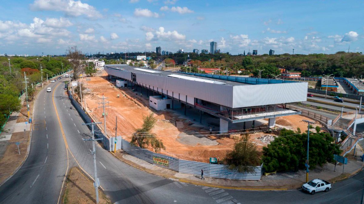 DiarioLibre's tweet photo. |#Actualidad | Danilo anuncia inaugurará terminal de autobuses y alcalde le recuerda que la obra es “ilegal”.
Ampliar aquí https://t.co/671Mvk6pPD
#DiarioLibre #TerminalAutobuses #DaniloMedina #ManuelJiménez #Alcalde https://t.co/5Yh5ozCtwD