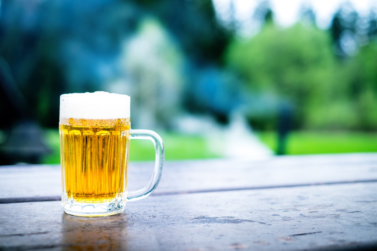 Puttockbrown's tweet photo. Its #InternationalBeerDay and we think we will all deserve a well earnt beer tonight!
#Fridayfeeling #FridayVibes #beerday #wellearnt https://t.co/TSElrondg4