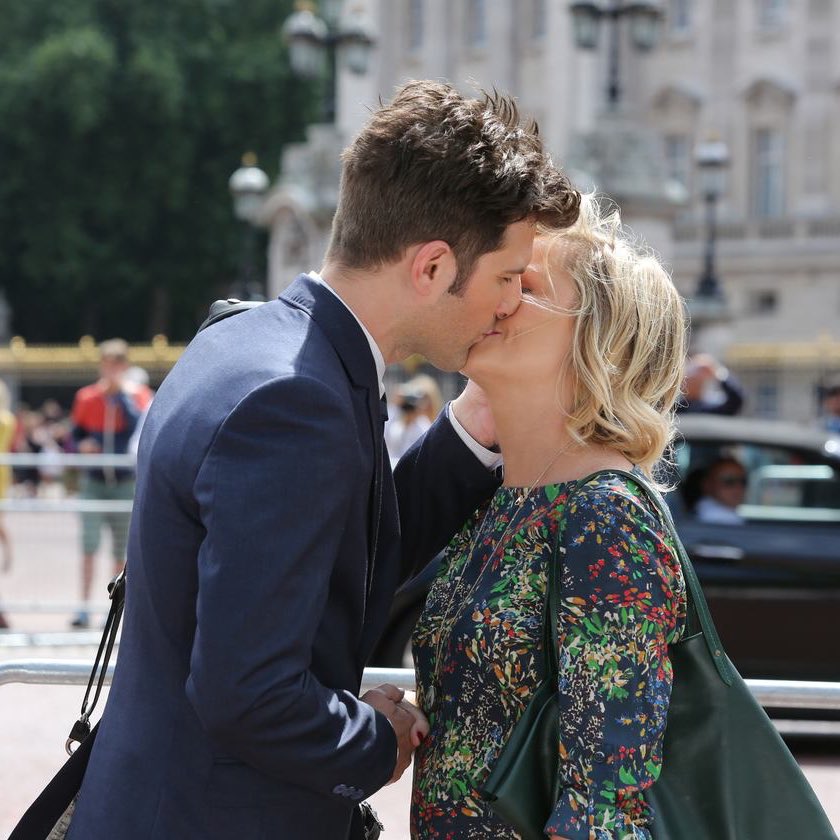 Let’s play a game called “Hands”