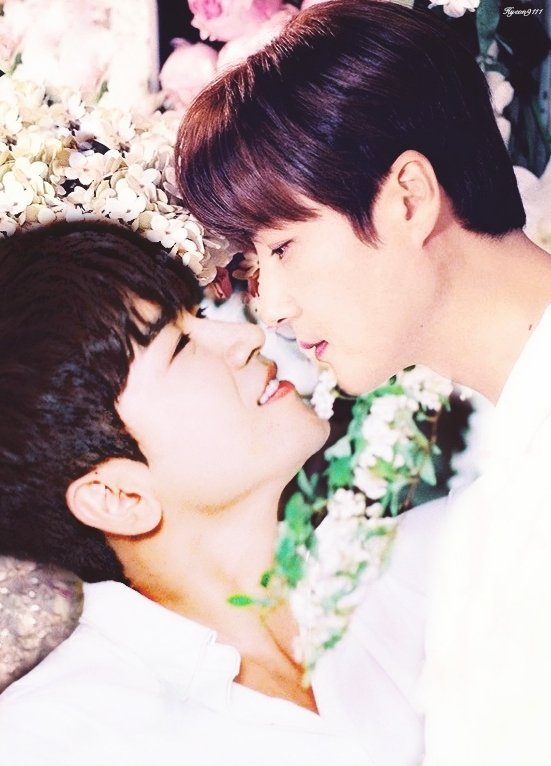 두번째 선물🎁 
#민셩 🤸‍♀️총총퇴장