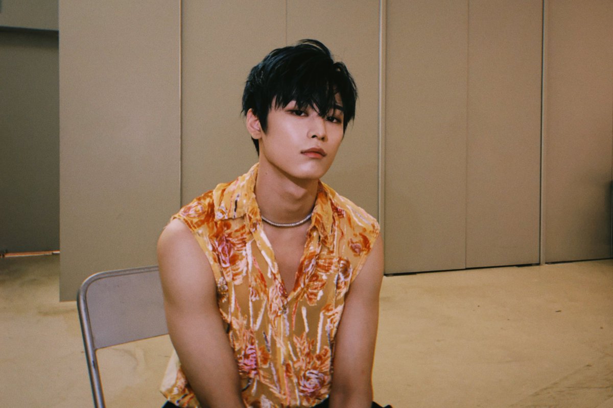 WE_THE_BOYZ's tweet photo. [주연] 🤔 https://t.co/E1B5mb36wE