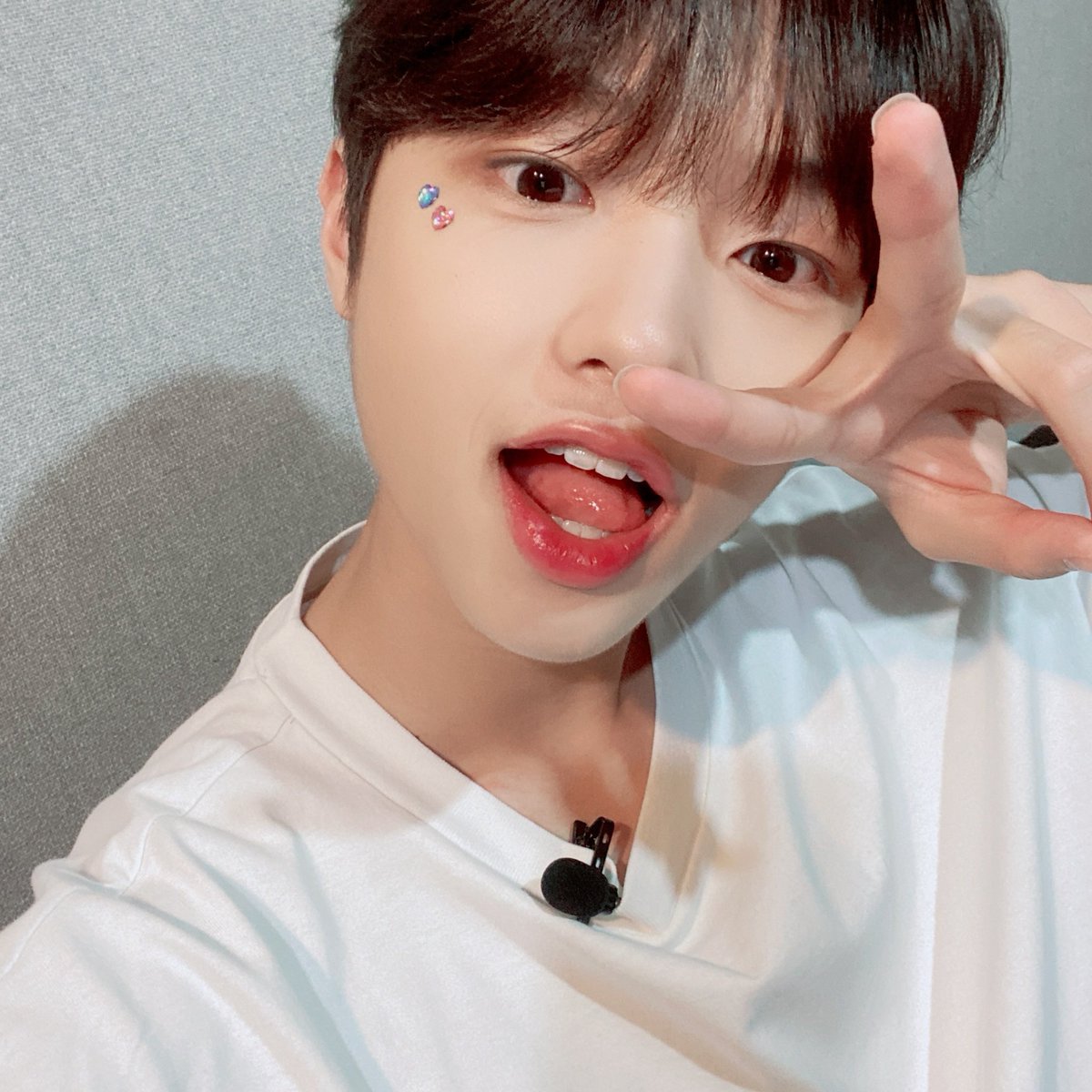 official_MIRAE's tweet photo. [✌️]
표꾸 주인을 찾아요💗💙

#DSP_N #손동표 #VLIVE
#DSPmedia #DSP미디어 https://t.co/5ZuILwHe4z