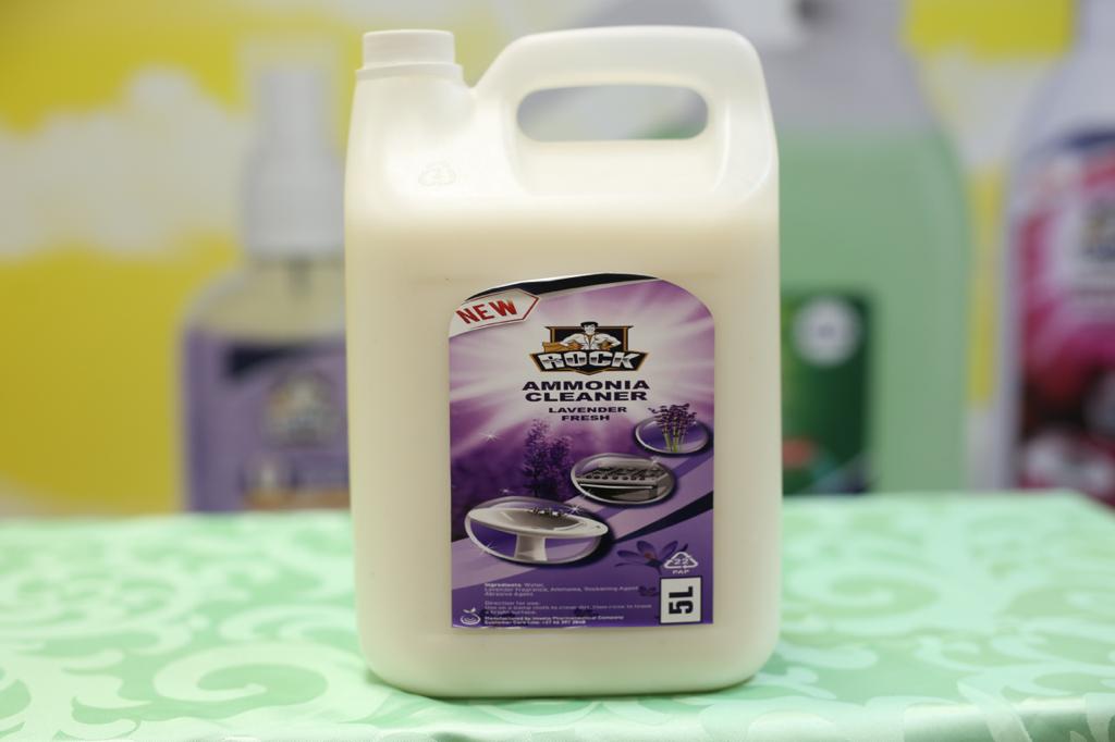 Avee552208881's tweet photo. Unga phoswa💜
#ImveloPharmaceutical
#rockdetergents
#AlldonebyProphetUZwilezwe https://t.co/7D4FVwgwOE