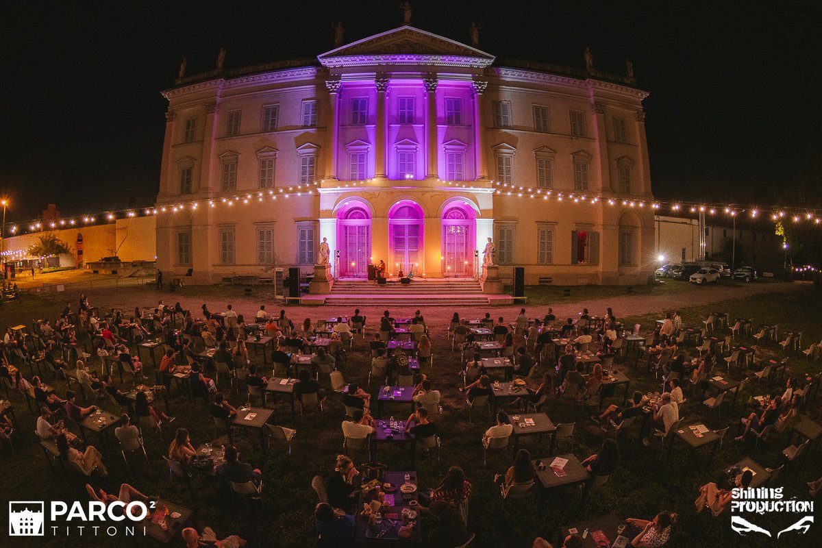 Stunning photos from the current Low Roar solo tour through Italy. Today marks the last show (soldout) in Sesto al Reghena. Thanks to @trudiphotography for the pics.