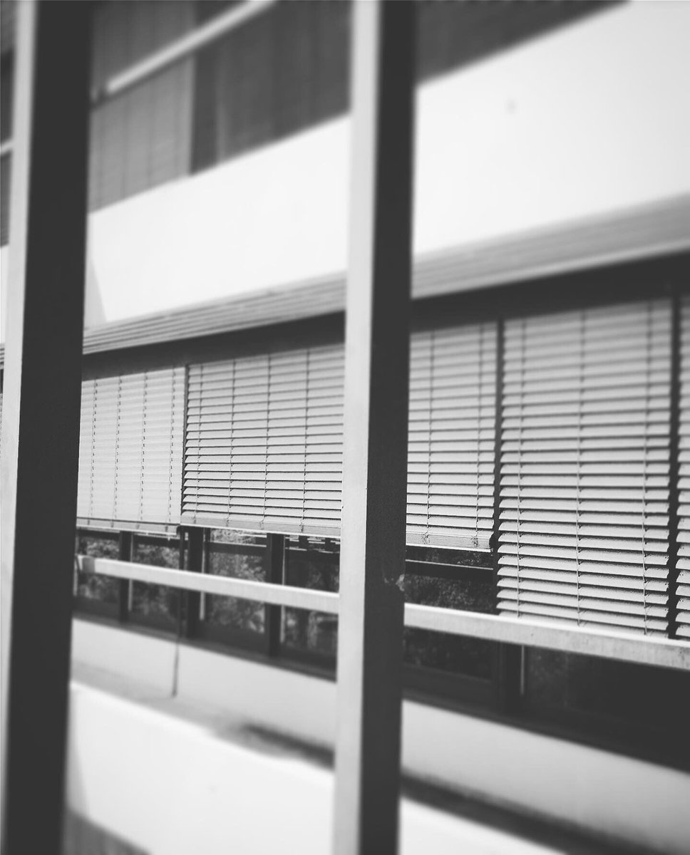 The KGB in the BND office #threadAt the end of the 1970s, the  #KGB successfully operated several times against the  #Bundesnachrichtendienst - and this against different departments in one building. The  #Stasi did the ‚press work‘ 1/10