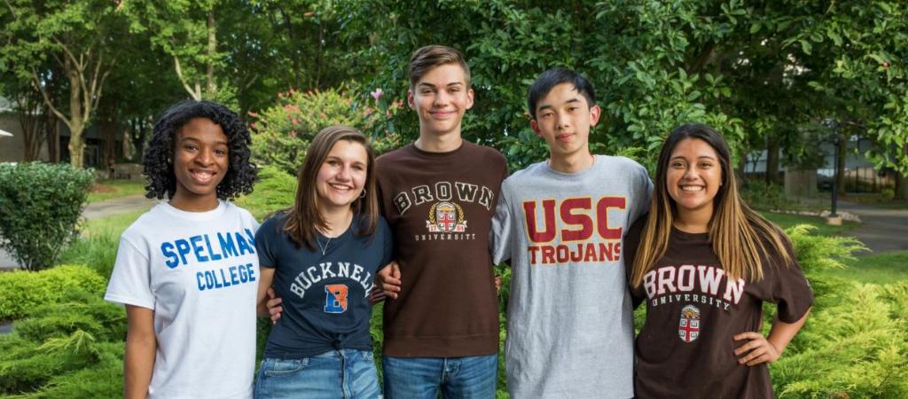 High-achieving high school #seniors with financial need can now apply for <a href="/TheJKCF/">Jack Kent Cooke Foundation</a> College Scholarship Program! Recipients receive up to $40,000 a year, personal advising, graduate school funding, and more. spr.ly/6019G5hvv