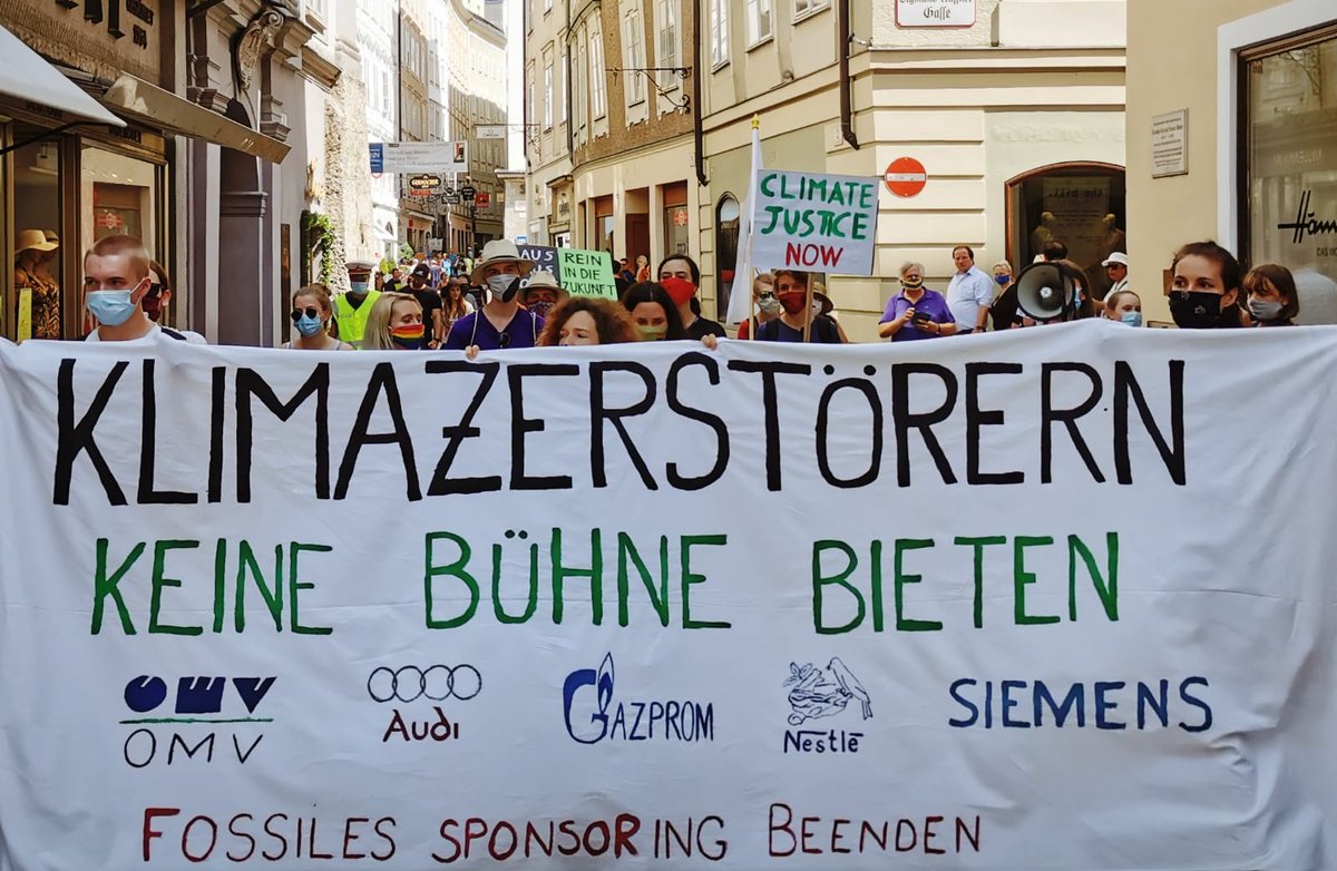 FFF_Austria's tweet photo. 📣What's happening in Austria today📣
Salzburg: A protest against the fossil sponsors of the #Salzburgerfestspiele 🎶
Vienna: A joint protest with @platzfuerwien for a climate-just traffic turn🚗
Check it out! @SbgForFuture @ViennaForFuture
#FridaysForFuture #ClimateStrike https://t.co/ds8cvdd4JJ