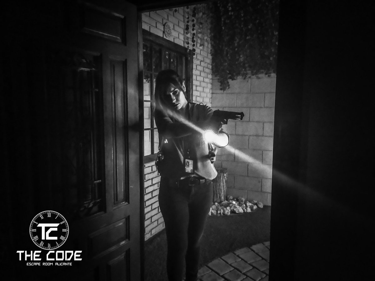 TheCodeEscape's tweet image. ¡Nuestra inspectora necesita vuestra ayuda!
Ven a resolver nuestros dos casos este fin de semana.

Reservas en: thecodescape.es