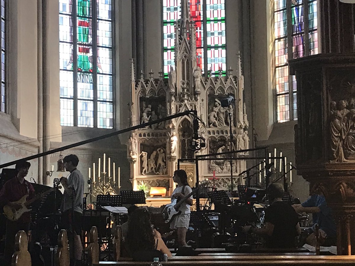 incendiarymag's tweet photo. I am watching Black Country Comma New Road in a church in Germany and I am drinking unconsecrated wine https://t.co/9kDYImovk2