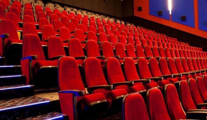 221 Radio 103.1 (@221radio) on Twitter photo #ElDespertador ⏰ | COLUMNA DE CINE 🍿 | Estrenos de la semana 👇
📞 Hablamos con <a href="/ulisesroman/">Ulises Román Rodríguez 👣</a>, periodista cultural:
⏭️ "El acecho” de <a href="/RdelaSernaOk/">Rodrigo de la Serna</a>
⏭️ "Ecosistemas de la Costanera sur”
⏭️ "Los caminos de Cuba”
📽️Las podés ver en <a href="/CINEAR_/">CINE.AR</a> #ElDespertador ⏰ | COLUMNA DE CINE 🍿 | Estrenos de la semana 👇
📞 Hablamos con <a href="/ulisesroman/">Ulises Román Rodríguez 👣</a>, periodista cultural:
⏭️ "El acecho” de <a href="/RdelaSernaOk/">Rodrigo de la Serna</a>
⏭️ "Ecosistemas de la Costanera sur”
⏭️ "Los caminos de Cuba”
📽️Las podés ver en <a href="/CINEAR_/">CINE.AR</a>
