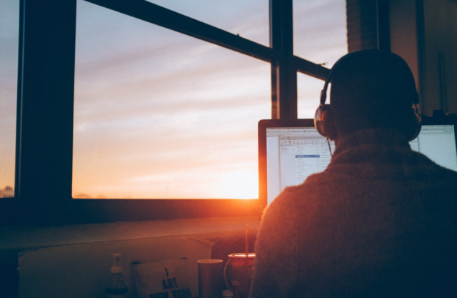 abelwen's tweet photo. #RemoteWorking can be fantastic, but it takes purposeful planning. @Alltopstartups shares strategies for maintaining #productivity regardless of where you're working: via @psb_dc. #FutureOfWork #career https://t.co/180Rz1hvbi https://t.co/HajzzQcwz6