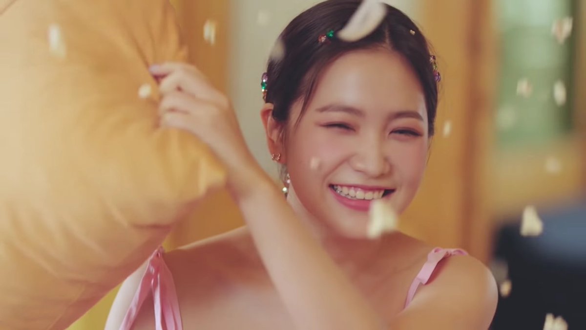 wannienonly's tweet image. 💜
#FeelTheFunInSorrow
#애상으로_쿨한_야름 @RVsmtown