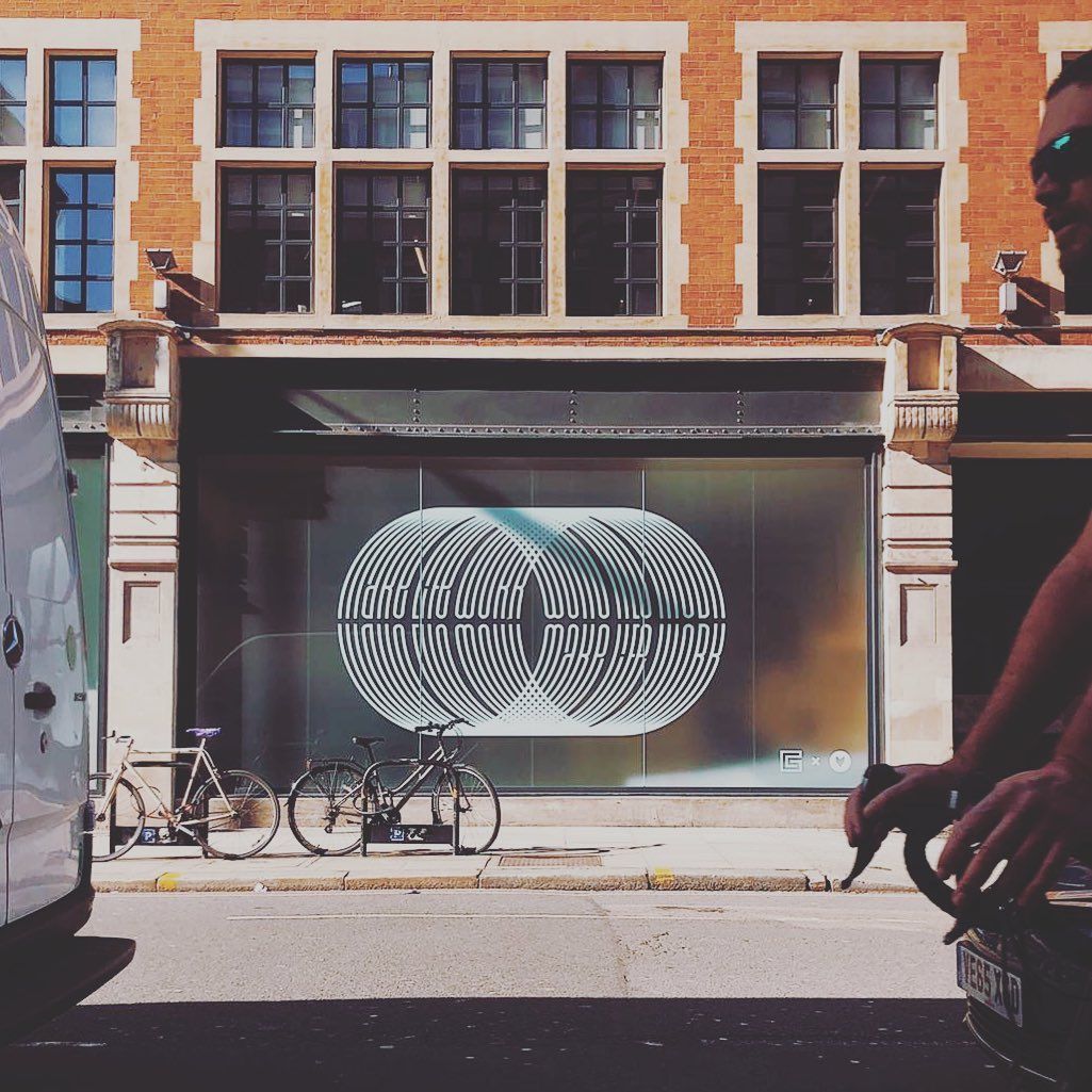 allcitycanvas's tweet image. Mira con atención las piezas tipográficas de #GaryStranger.