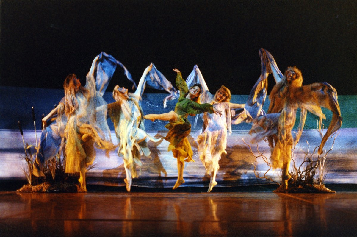 ShumkaDancers's tweet image. August 7 2020 marks 30 years to the day since Shumka performed at the Ukraine Kyiv Opera House. After 3 sold-out performances, Shumka performed in Ivano Frankivsk, Lviv &amp;amp; Moscow. #FBF