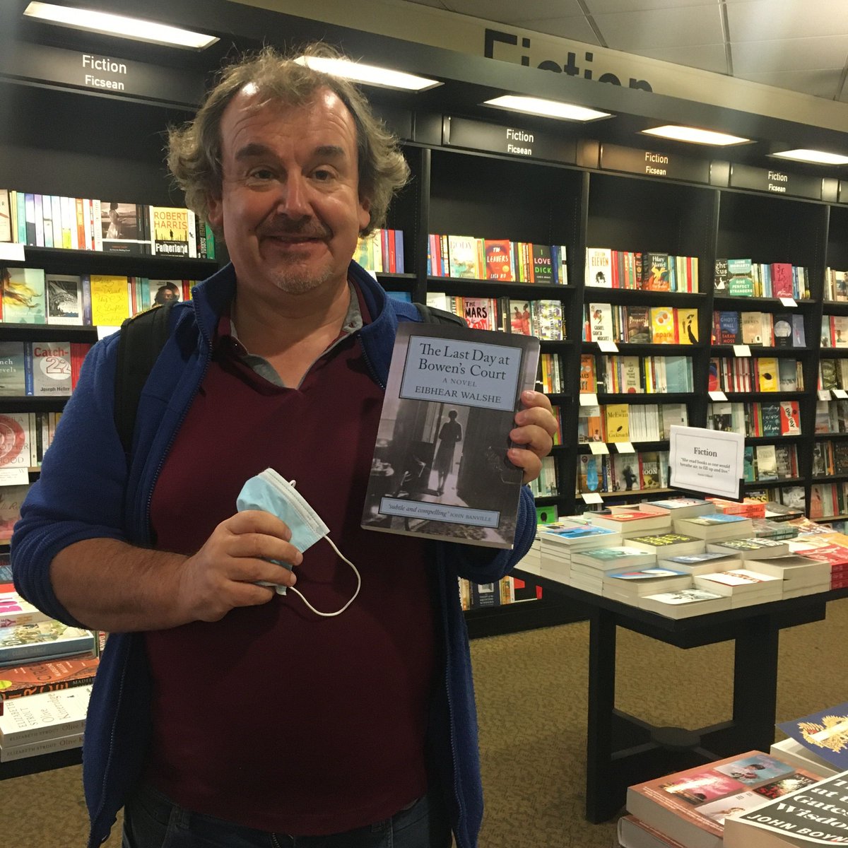 WaterstonesCrk's tweet photo. Eibhear Walshe stopped by to sign copies of his wonderful book ‘Last Day at Bowen Court’ 👒 

#localauthor #bowenscourt #elizabethbowen #historicalfiction #newpublishing https://t.co/qAcBul3GTQ