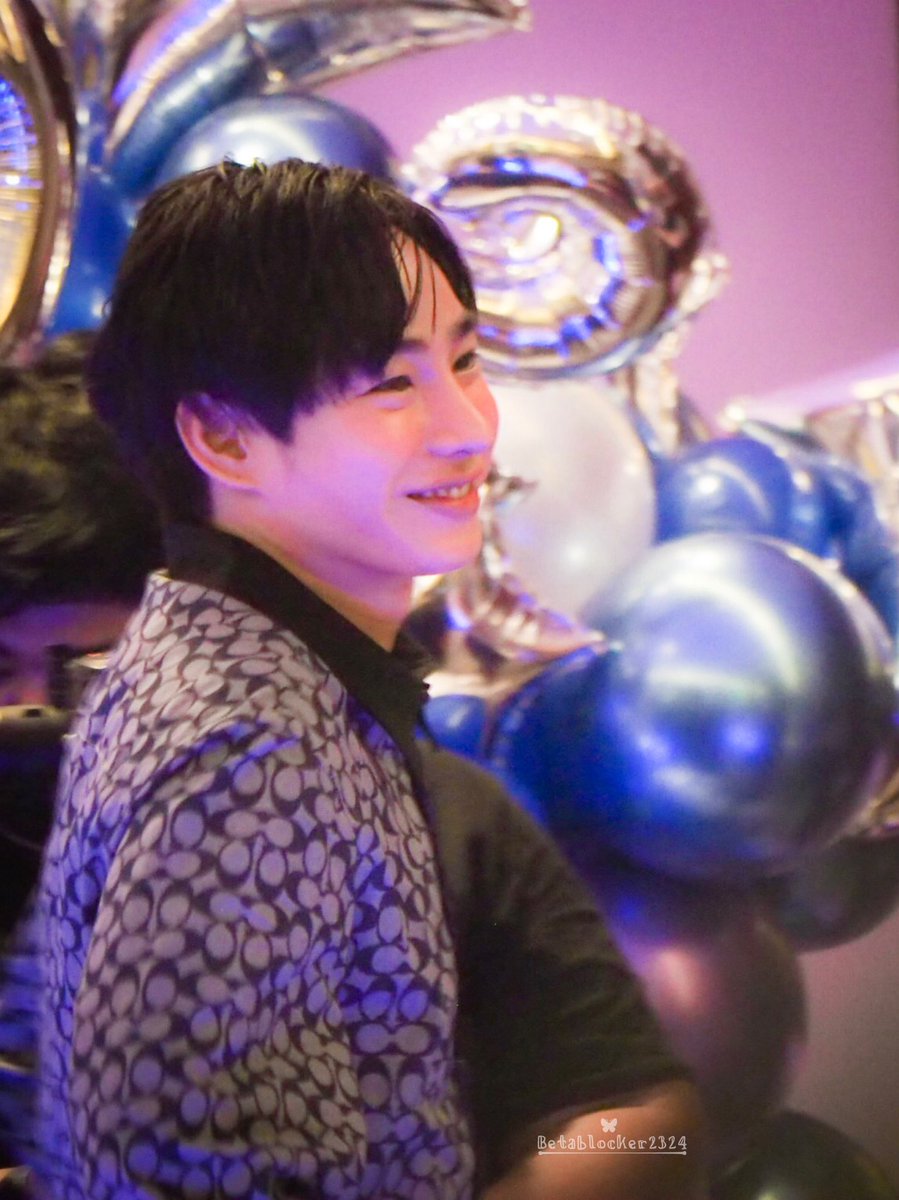 betablocker2324's tweet photo. ฮือออออ คิดถึงรอยยิ้มนี้มากกก

7/8/63 
#HAPPYPALITDAY2020
#เป๊กผลิตโชค #PeckPaLitChoke 
#Palitgallery #BTBKxPL @peckpalit https://t.co/m7lyohOKUs