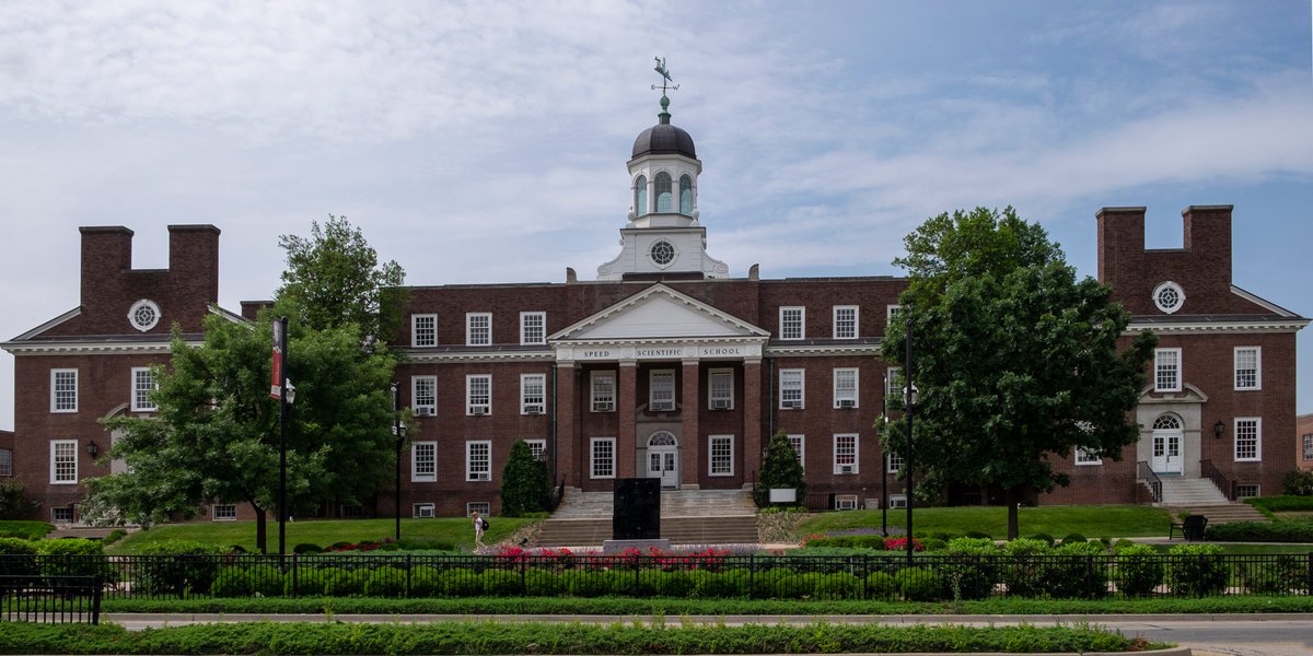uofl's tweet photo. Good morning, Cards! https://t.co/fbw27vFBnb