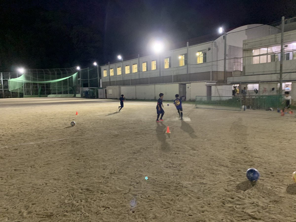 EffortSchool's tweet photo. 活動日誌を更新しました。
https://t.co/MqxcR9uOo9

#サッカー
#松山市
#サッカースクール
#エフォート
#松山城南高校グラウンド
#ドリブル・1対1
#ミニゲームトレーニング
#新規体験者歓迎 https://t.co/DjGZzXuOos
