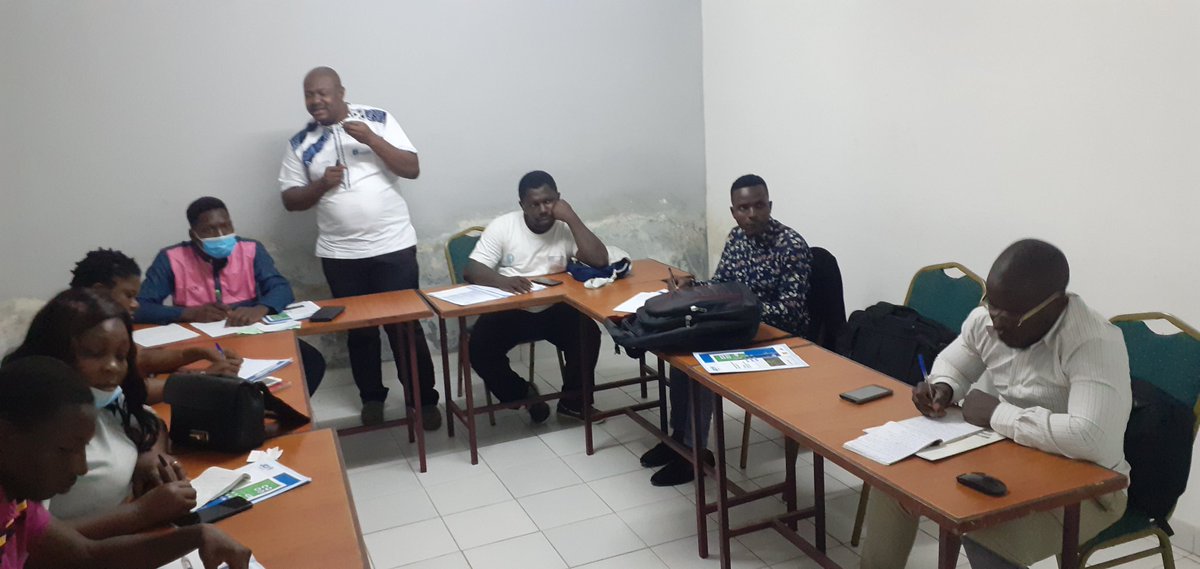 jcicameroun's tweet photo. Quelques images de la formation des Officiers à #Casqua_Academy sous la houlette du Senateur @gea126 Désiré Singeh, President du Senat JCI Cameroun.

#ComblerLeFossé 
#RetourAuxFondamentaux 
#AGN2 
#Reconstruire_En_Periode_De_Covid19 
#AGN2 
#JCI
#JCICameroun https://t.co/S5jcs0HCk1