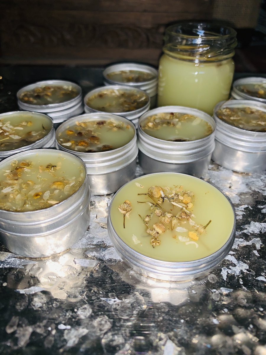 SshivaniDurga's tweet photo. Moisturising salves by
@sshivani_durga #sshivanidurga
#salve #balm https://t.co/Qzh2suqNMc