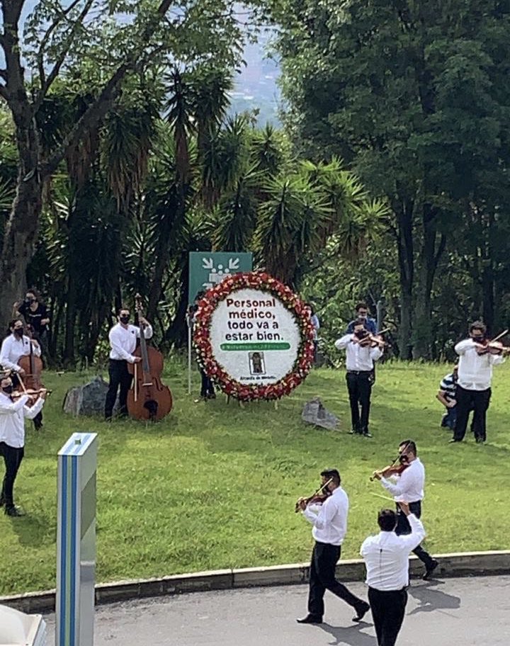 Marylight_11's tweet photo. Gracias!! @AlcaldiadeMed #orquestafolarmonicademedellin. https://t.co/iD3VLRQ0Jr