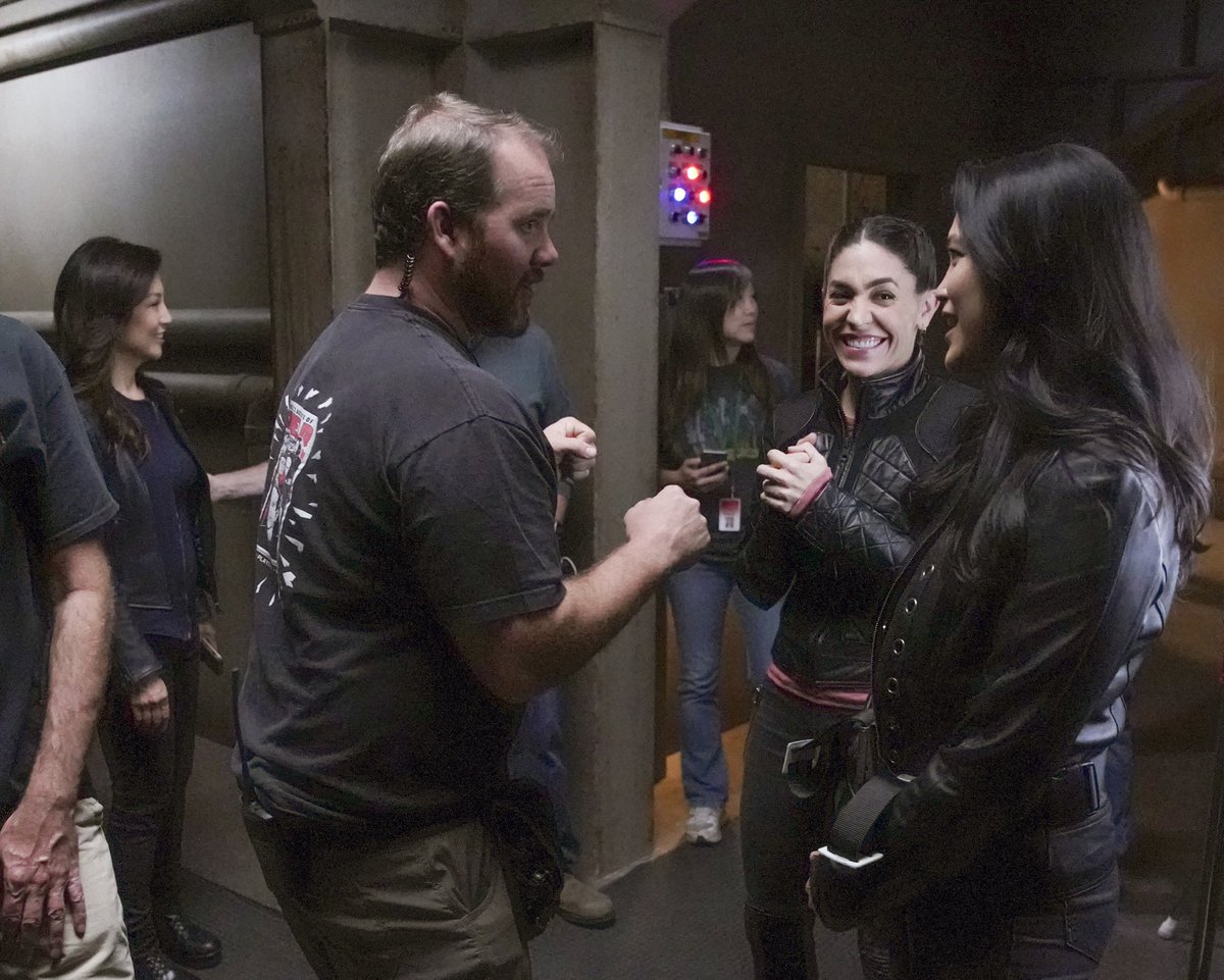 whitewolf359's tweet image. Good Morning !
Look at that wonderful smile on ⁦@YOSOYCORDOVA⁩ 😁❤️
She really does light up the room. 
#AgentsofSheild