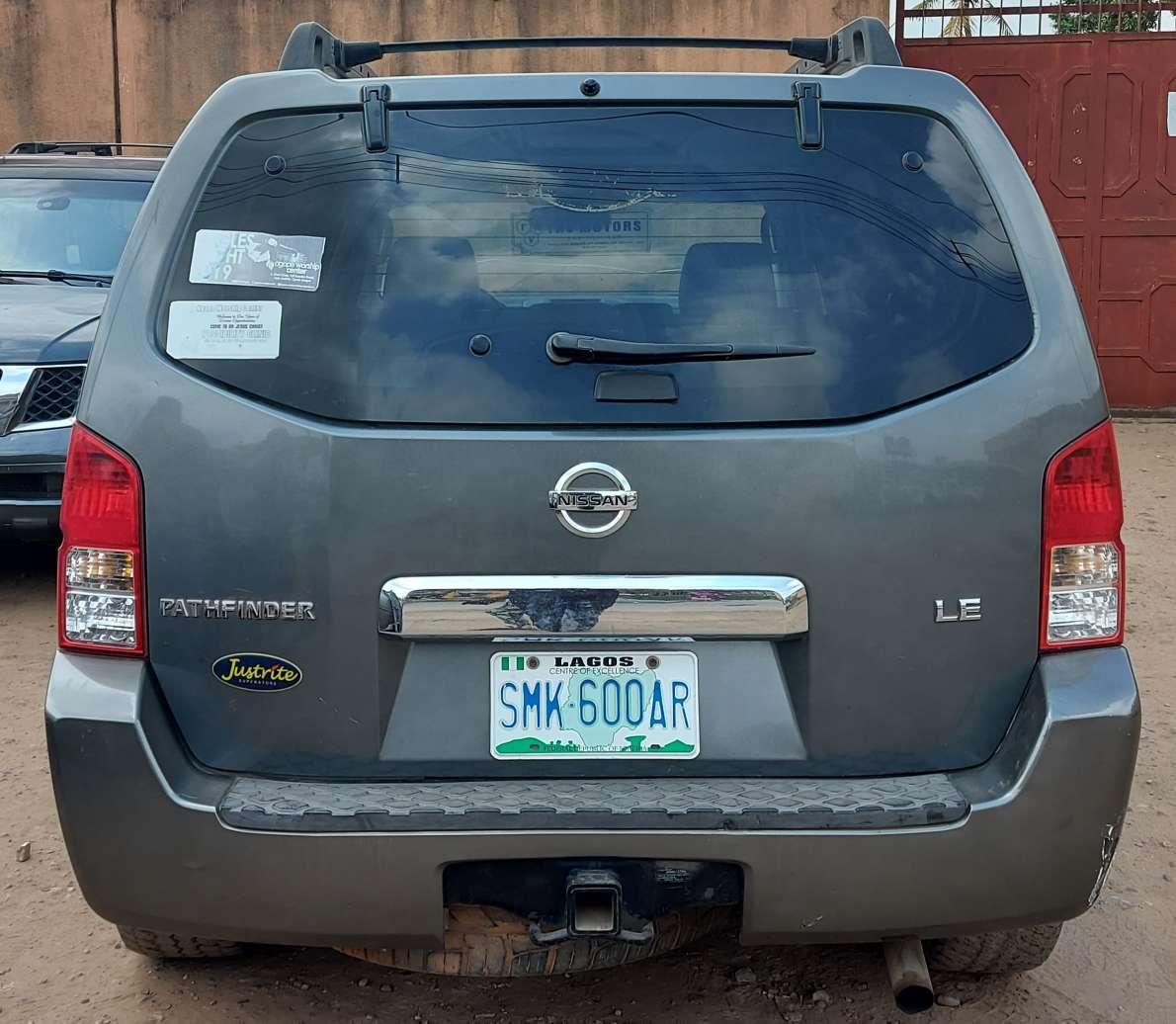 Hot deal 🔥🔥

Clean Nigerian used 2005 nissan pathfinder now available for 1.1m only

Location: Lagos
Call/WhatsApp: 09056871781
#FreeErica #benefitsboys #lockdown #TolaniBajIsOurGirl #TolaniBaj #benefitboys #BBNaijaLocdown2020