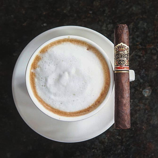 Join the #AshtonBreakfastClub by sharing your morning cigar and tagging us to be featured in next Friday’s post! 
📸 instagram.com/p/CCZL98Fn2xu/