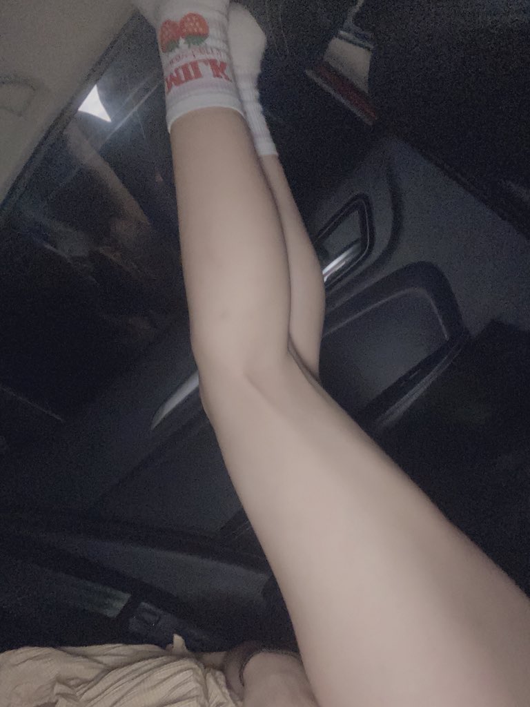 ayineko_m's tweet photo. 開車嗎 貓貓牌小汽車🚗
#露出 #开车 #后入 #猫奴 #福利姬 
#女m #男s #翘臀 #字母圈 #女奴 https://t.co/ufPQ6rLeX0