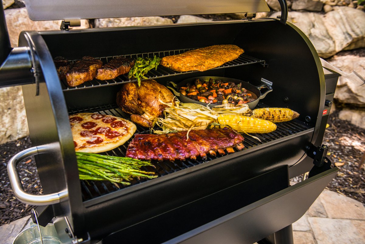 Does anyone else's dreams look like this? 

#TraegerGrills #food #cookout