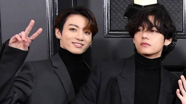 When they matched clothes at the grammys and they were so clingy to eo that locals thought they were dating 