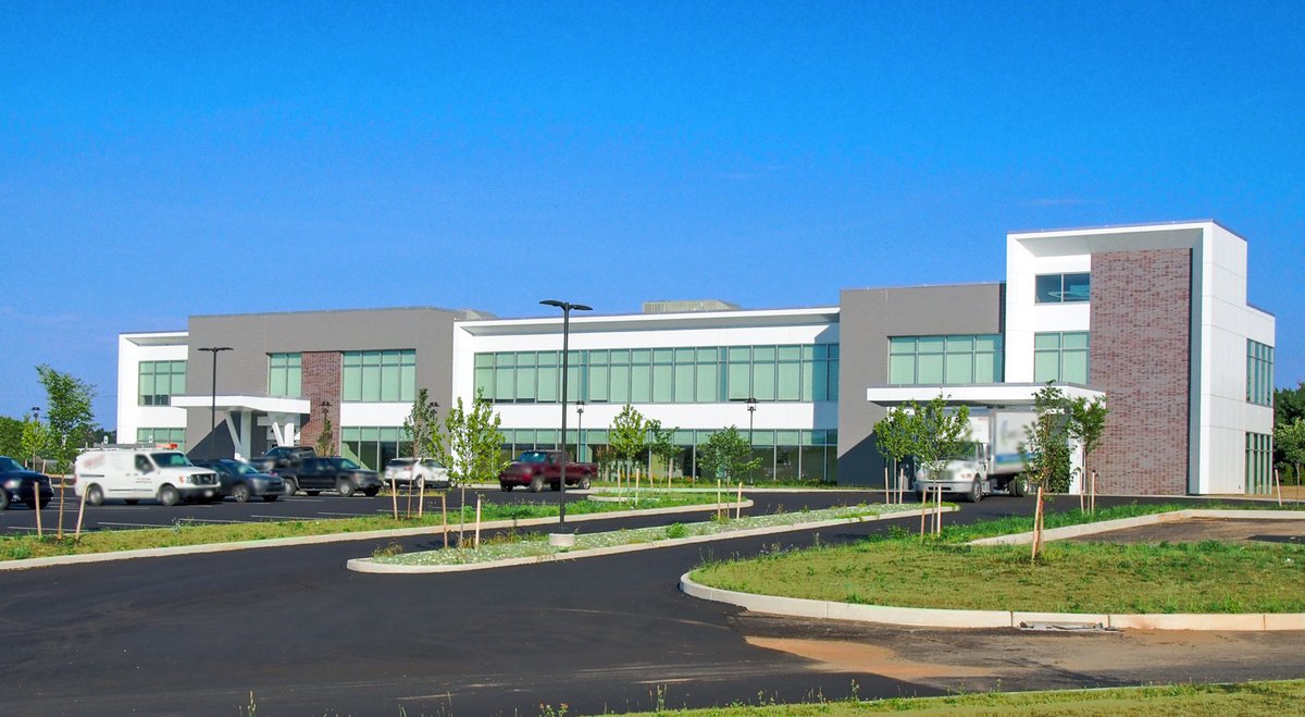 HplexSolutions's tweet photo. The Brunswick medical office building in Hanover, PA was completed as of July 28th and the medical services started on August 1st with no issues. We are extremely happy with the finished results.
#hplexsolutions #hplex #development #realestateconsulting #projectturnover #design https://t.co/vrzeZXGxKx