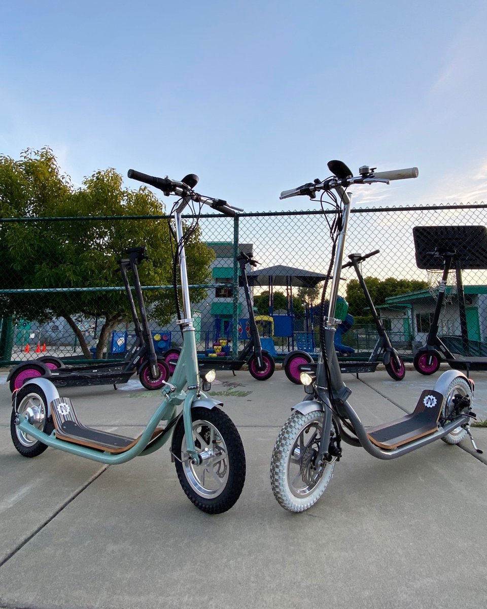 nitobikesus's tweet photo. N1e #escooter was designed to maximize comfort and safety 🛴💙 https://t.co/Sgxgkau9Yn
