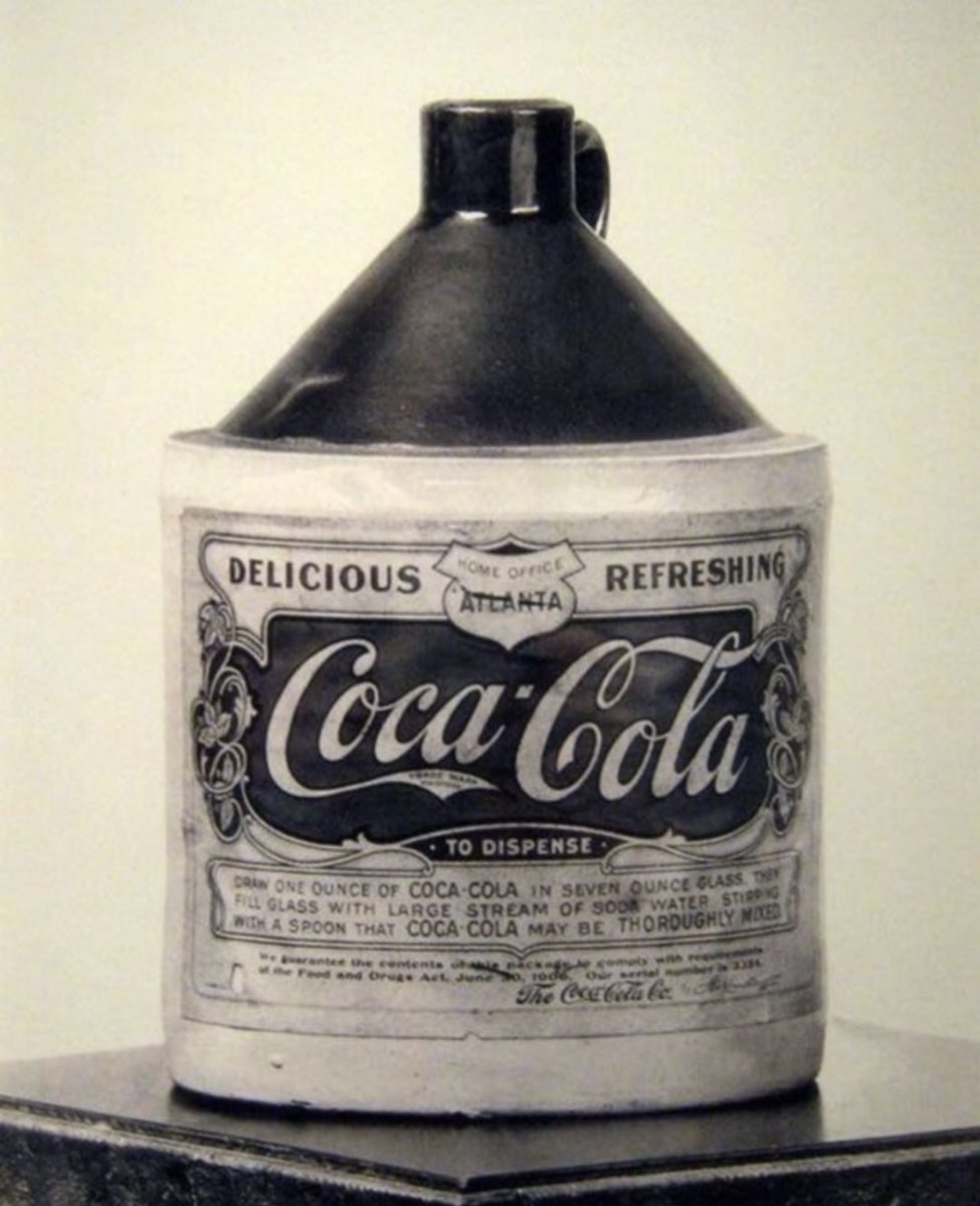 HistoryInPics's tweet photo. Coca Cola in 1906 https://t.co/M0B9LFppWM