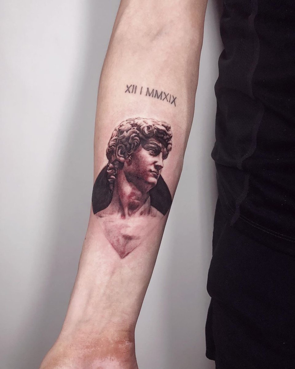 Fallen Sparrow Tattoos on X: "Our master tattoo artist @legion_avegno recently had the honor to do this astonishing Michelangelo's David renaissance sculpture. What do you think? #michelangelosdavid #tattooartist #blackandgreytattoos #davidtattoo ...