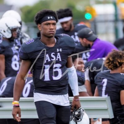 JUCOFFrenzy's tweet photo. @JohntaeMcdowell JUCO QB 6’0 180. C/O 2021 @AsaAvengers HL https://t.co/NPpQ1sUFvP https://t.co/enpHrjjwAq