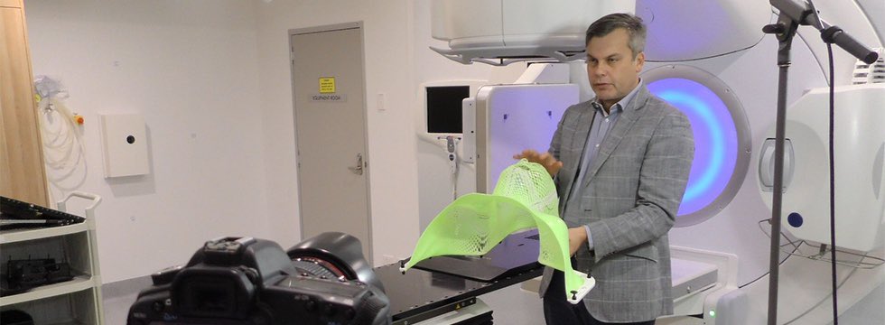 JulieMcCrossin's tweet photo. New multidisciplinary Head & Neck Cancer 2020 Video Series https://t.co/I8JrrQpnLY @ESTRO_RT @ASMIRTorg @CNSA_ORG @MichelOdile5 @LaurenceECourt @GenesisCare #LINACBakeOff @SeanGeoghegan https://t.co/Y8zInPPyvt
